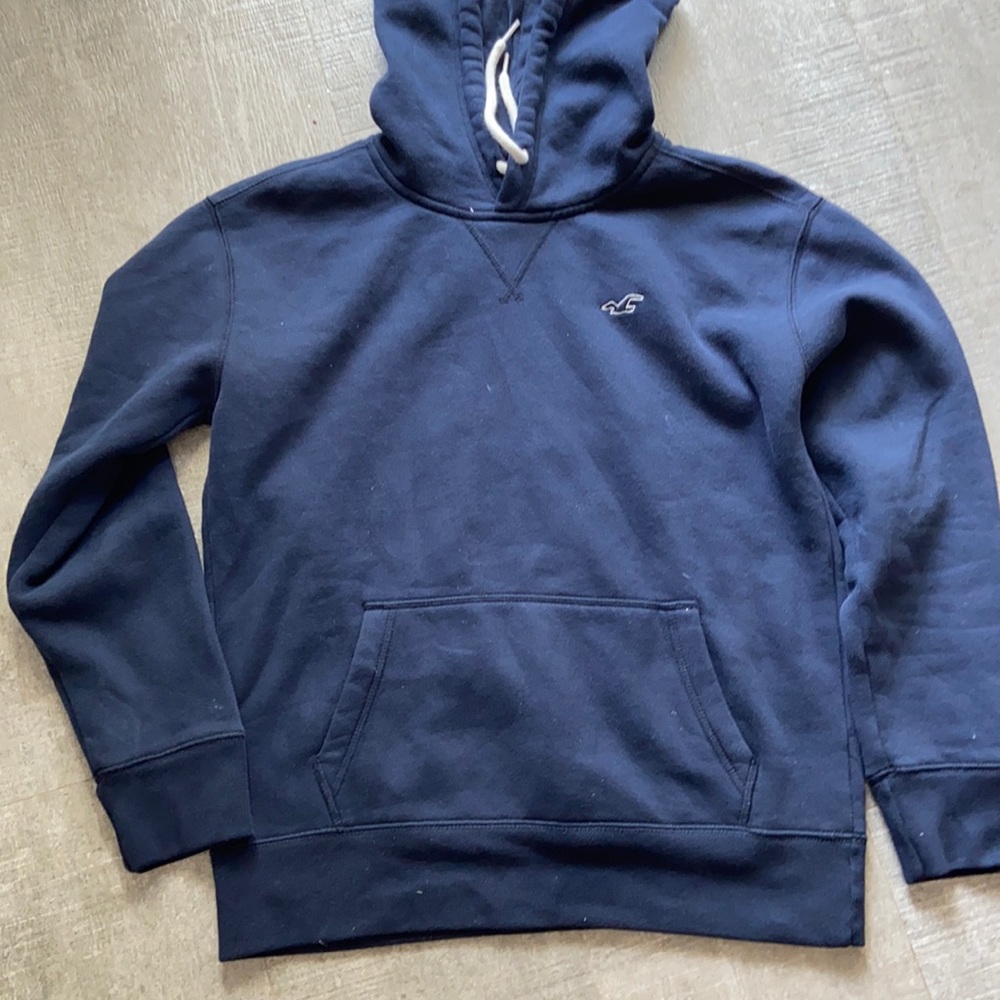 Hollisterco men’s sweatshirt